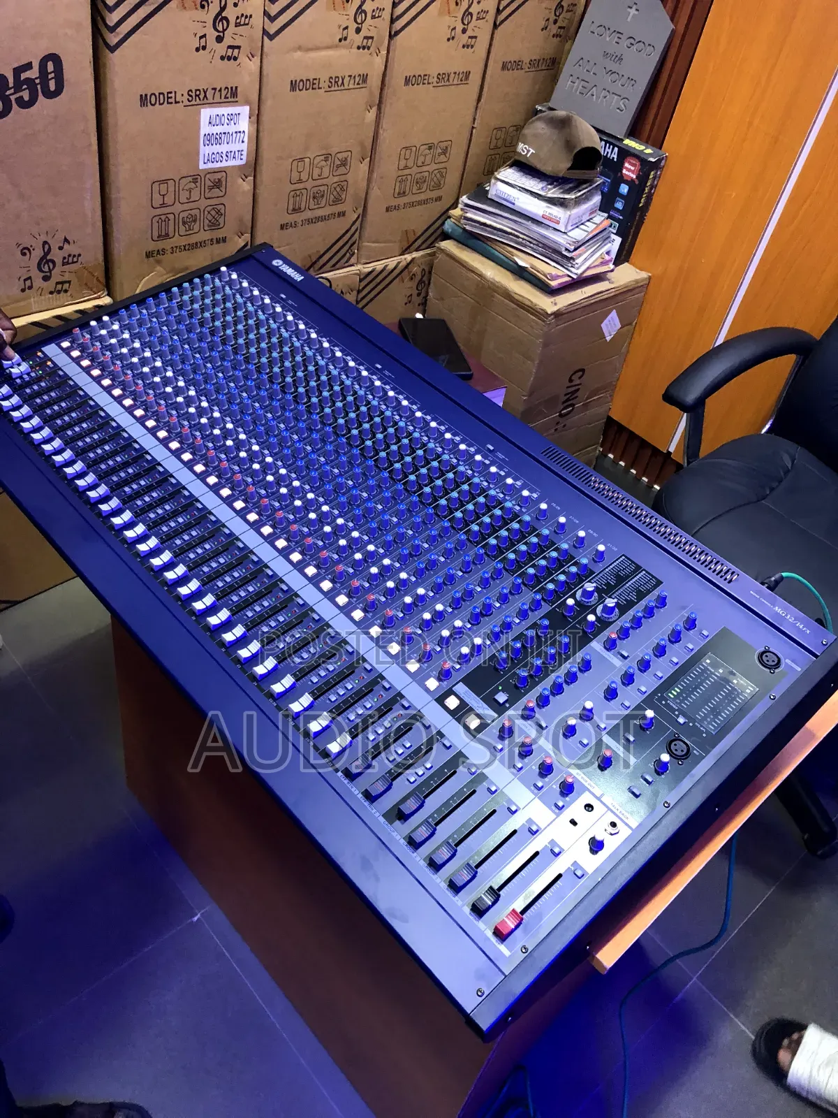 32 Channels Yamaha Mixer (Mg32cx)
