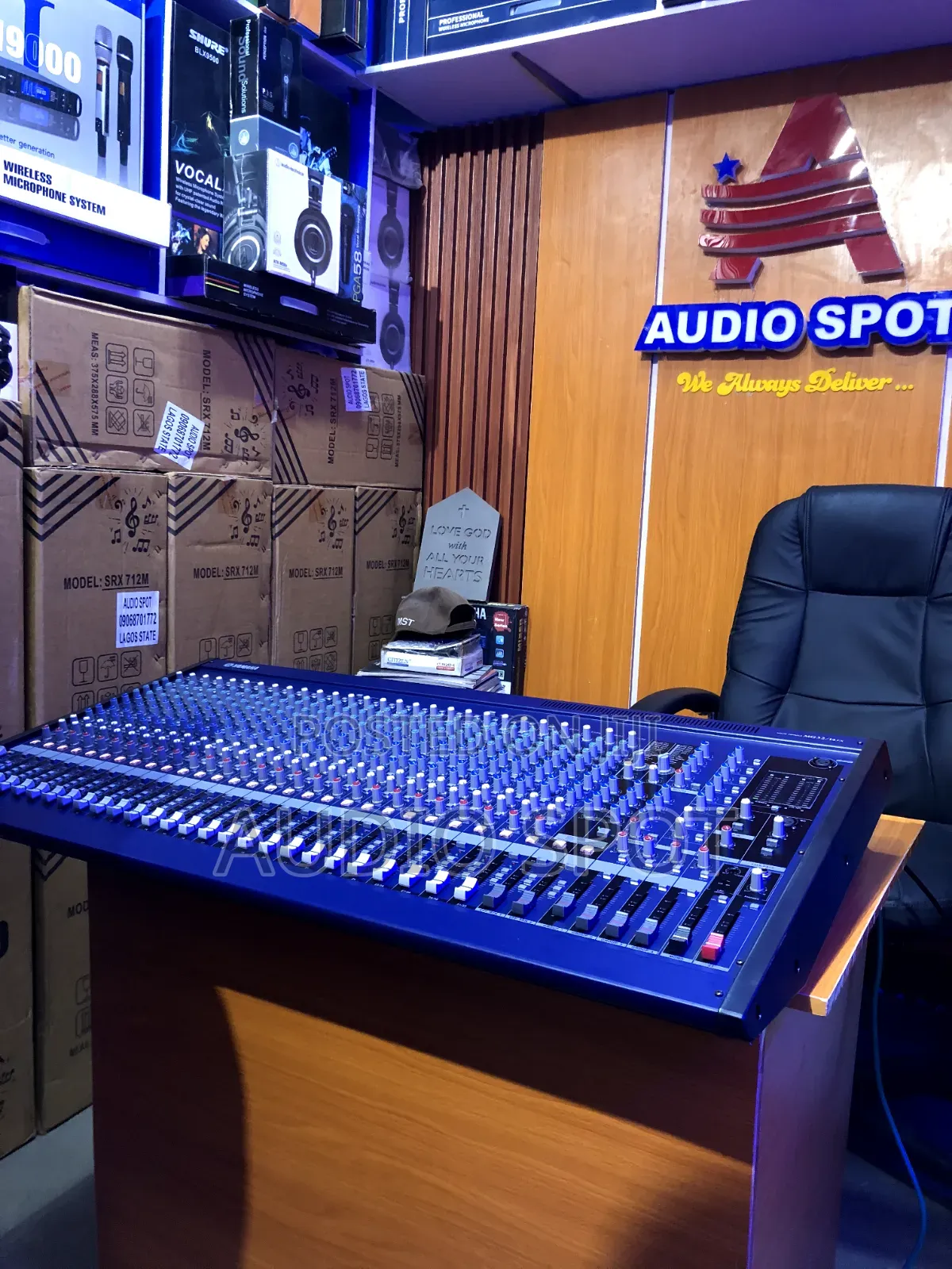 32 Channels Yamaha Mixer (Mg32cx)
