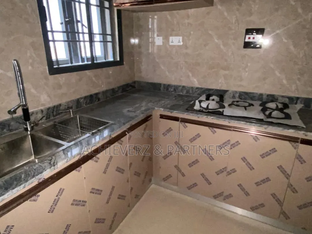 4bdrm Duplex in Guzape District for rent