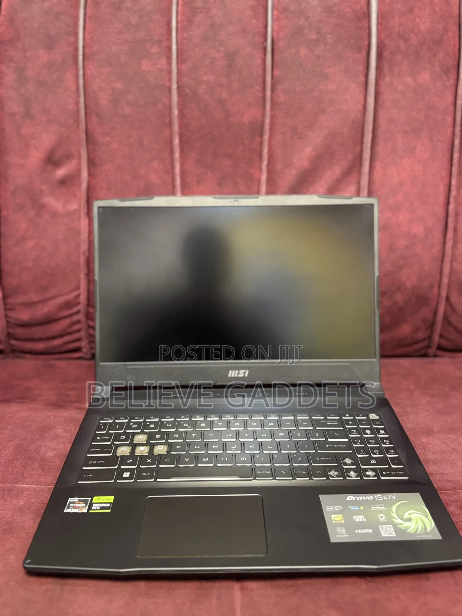 Laptop MSI 16GB AMD Ryzen 5 SSD 512GB