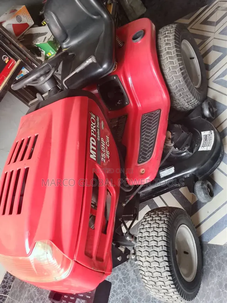 MTD Pro Garden Tractor Machine High Standard Tested 25 Hp 46 Inches