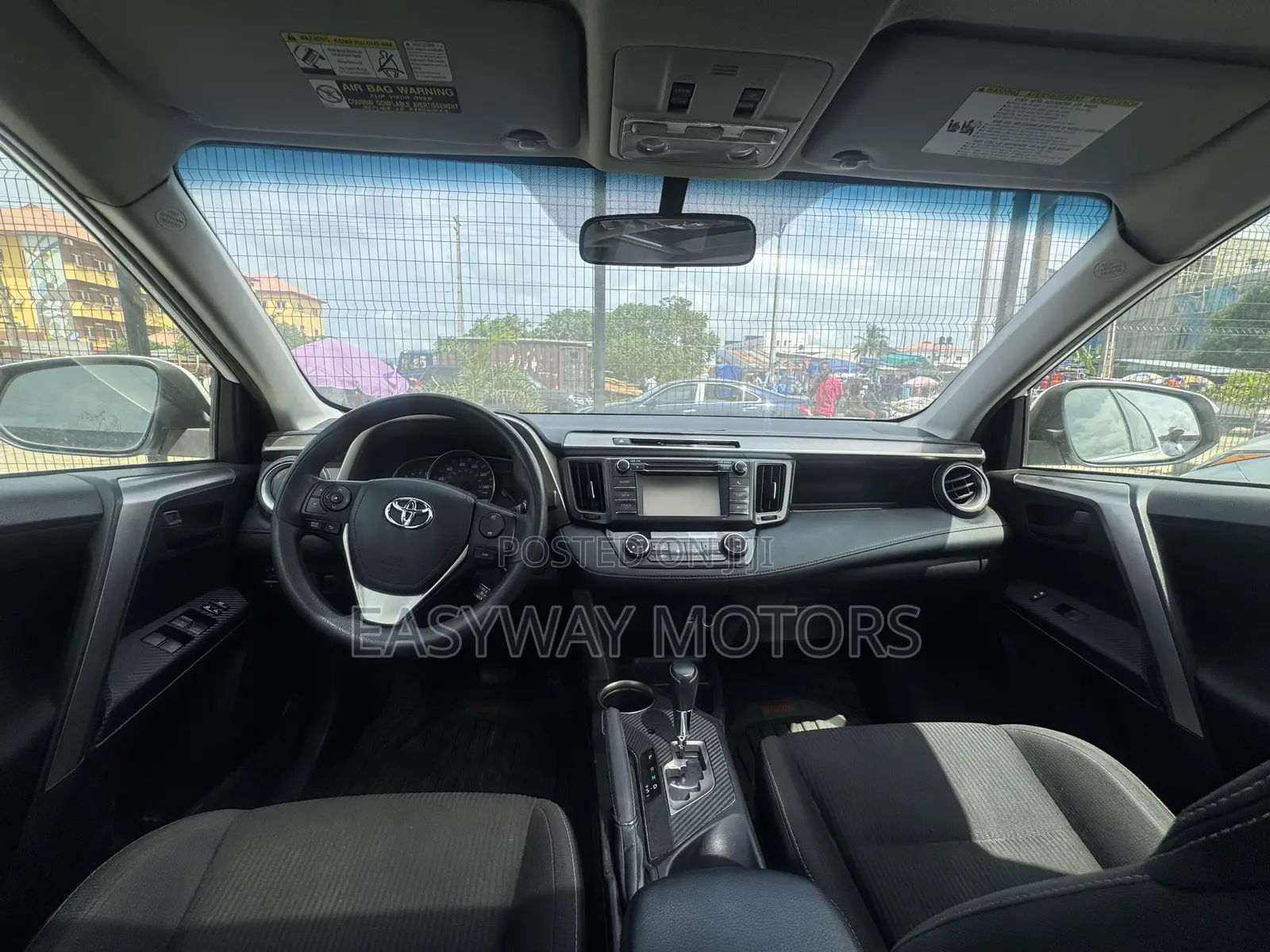 Toyota RAV4 Limited 4dr SUV AWD (2.5L 4cyl 6A) 2014 White
