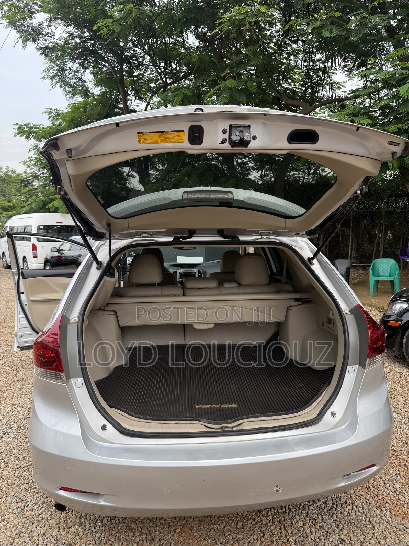 Toyota Venza 2012 Silver
