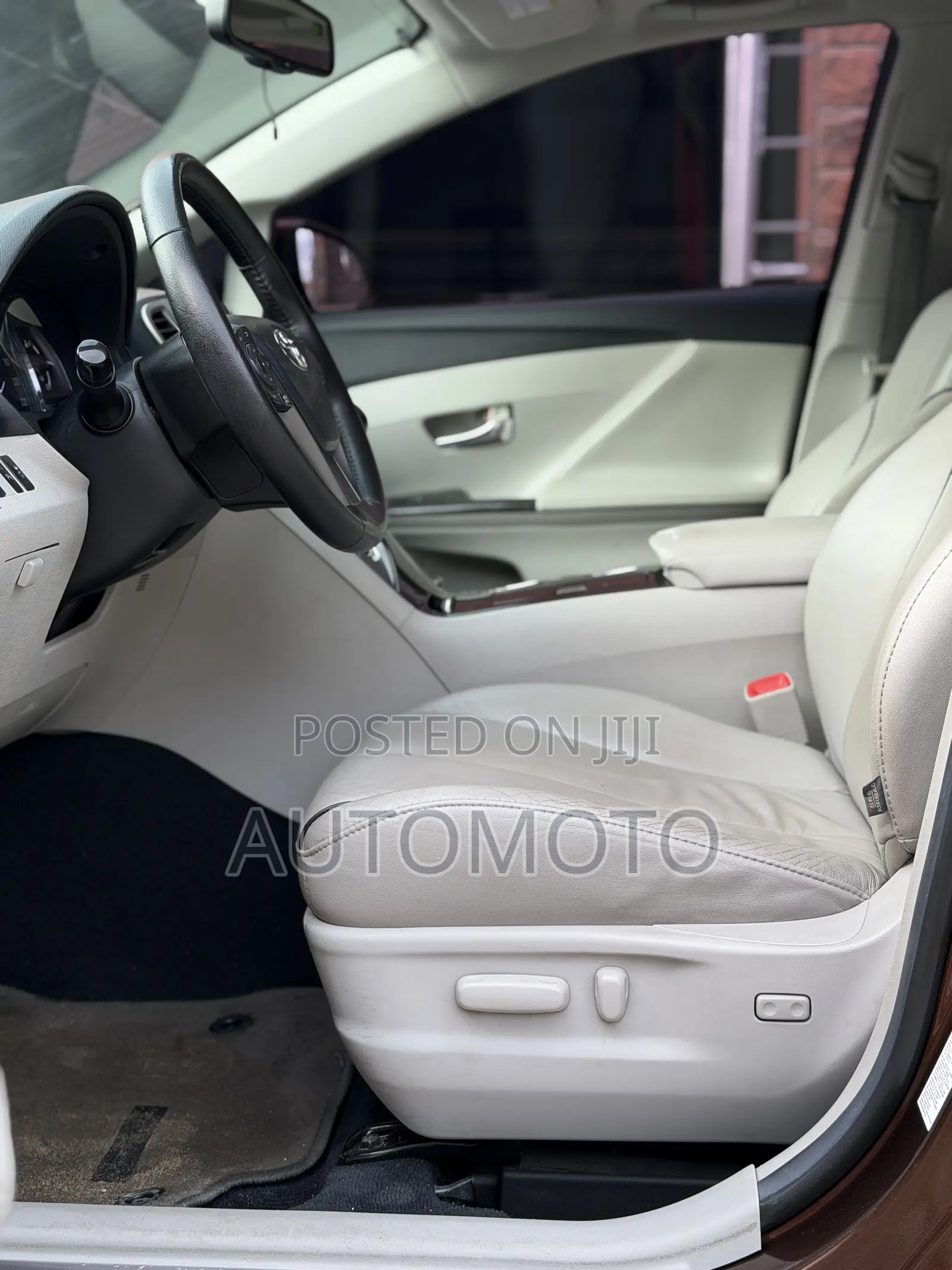 Toyota Venza Limited AWD V6 2013 Brown