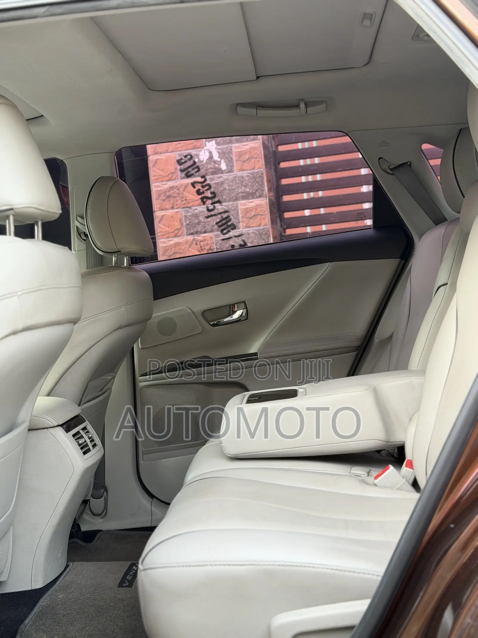 Toyota Venza Limited AWD V6 2013 Brown