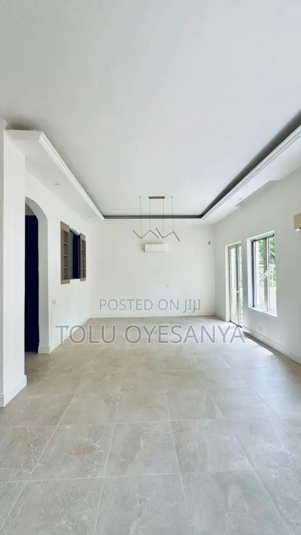 3bdrm Maisonette in Old Ikoyi for rent
