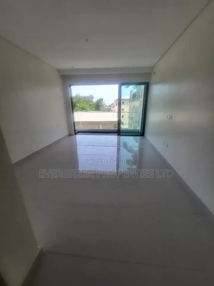 5bdrm Duplex in Parkview Estate for rent