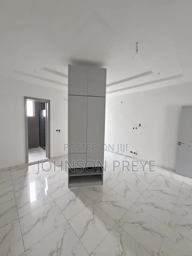 2bdrm Apartment in Ikate for sale