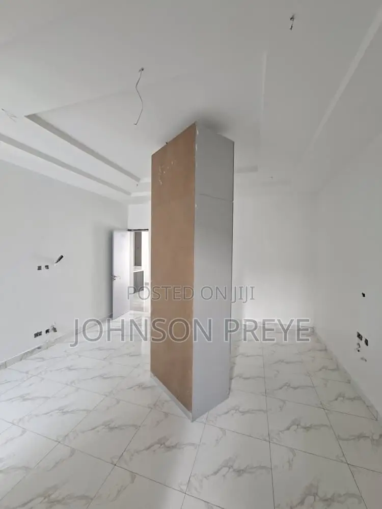 2bdrm Apartment in Ikate for sale