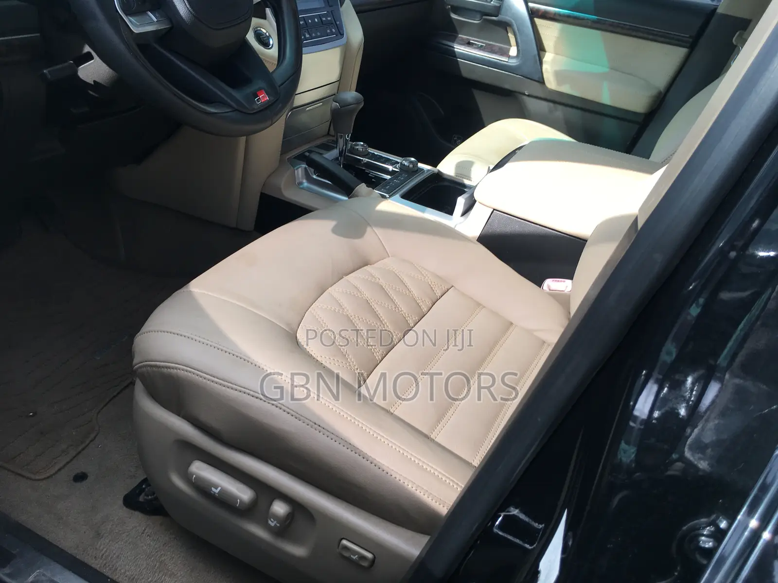 Toyota Land Cruiser 2011 Black