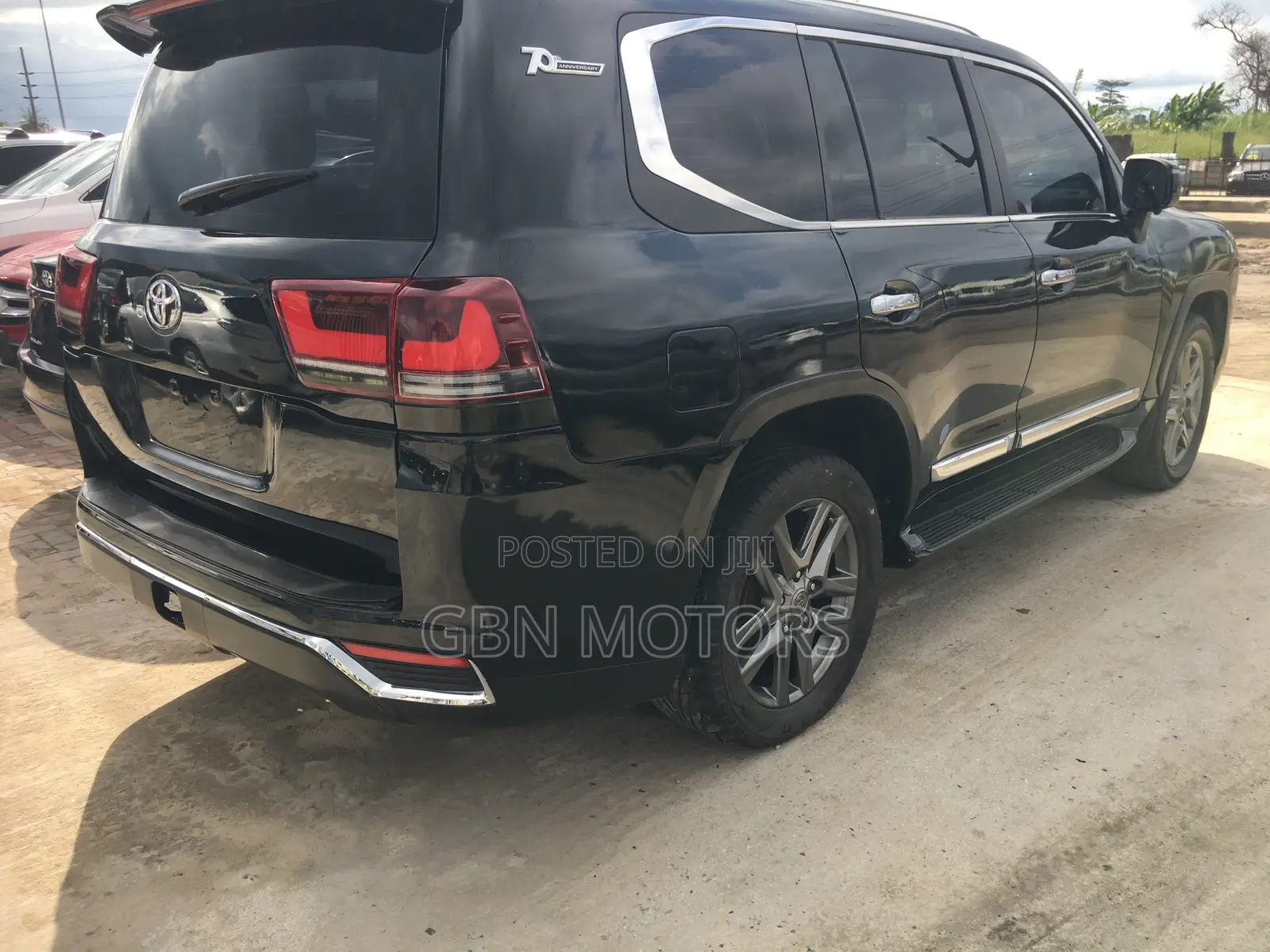 Toyota Land Cruiser 2011 Black