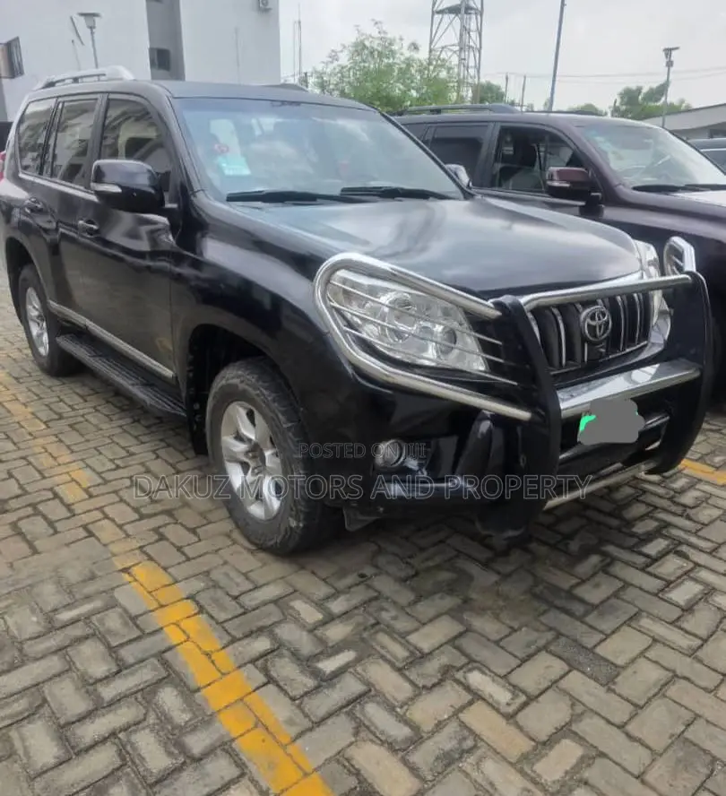 Toyota Land Cruiser Prado 2013 Black