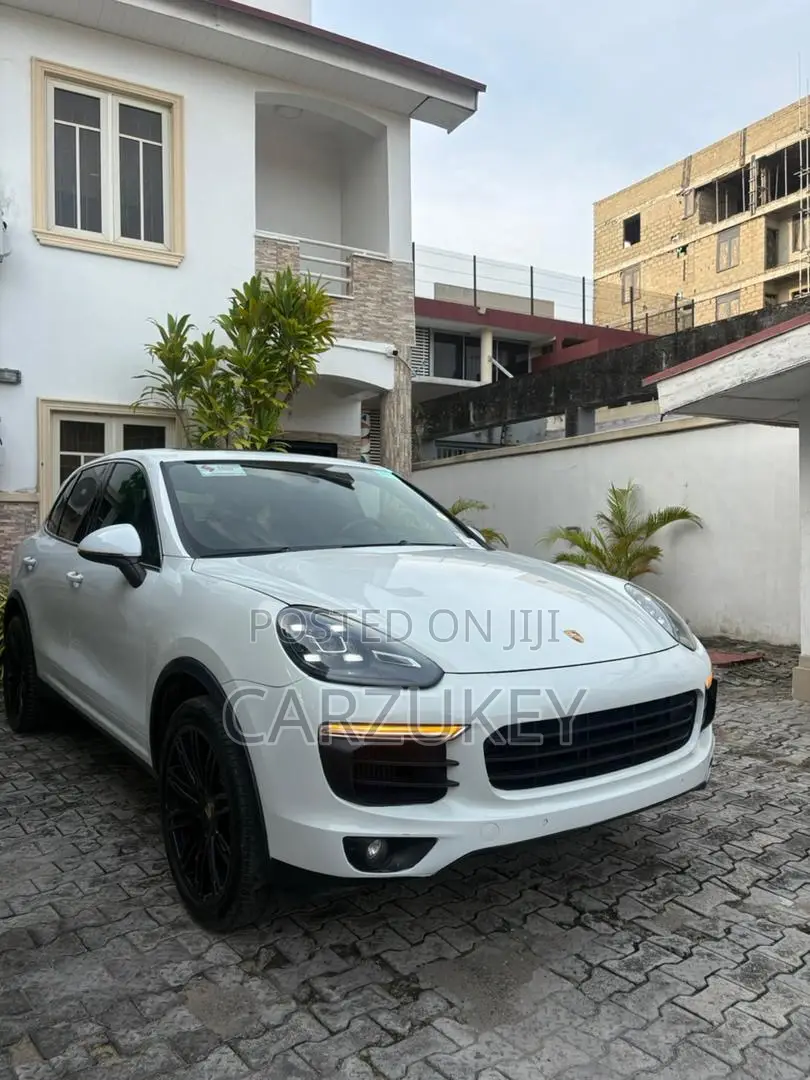 Porsche Cayenne S 4dr SUV AWD (3.6L 6cyl Turbo 8A) 2015 White