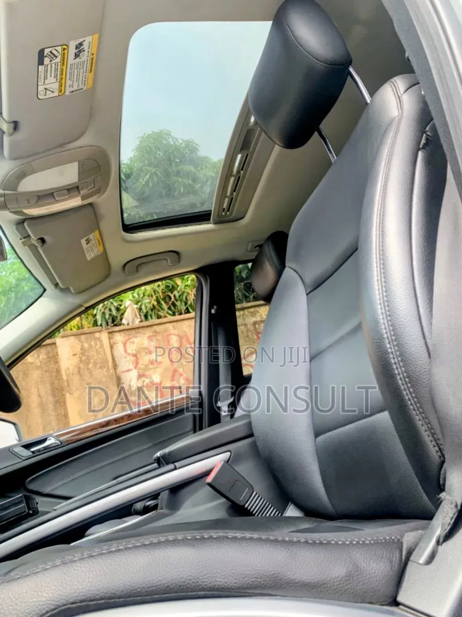 Mercedes-Benz M Class ML 350 4Matic 2011