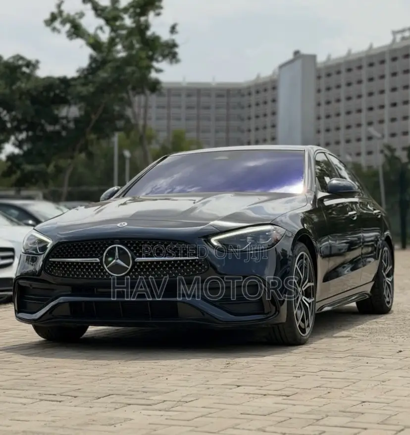 Mercedes-Benz C300 2022 Black