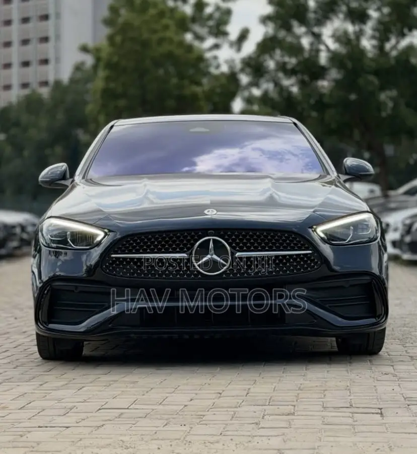 Mercedes-Benz C300 2022 Black