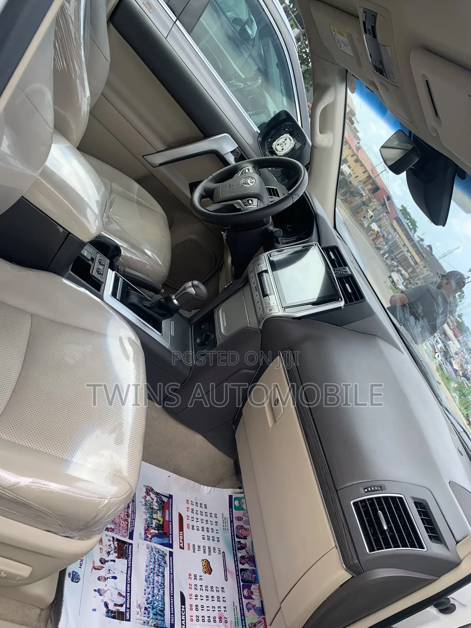 Toyota Land Cruiser Prado 4.0 2023 White