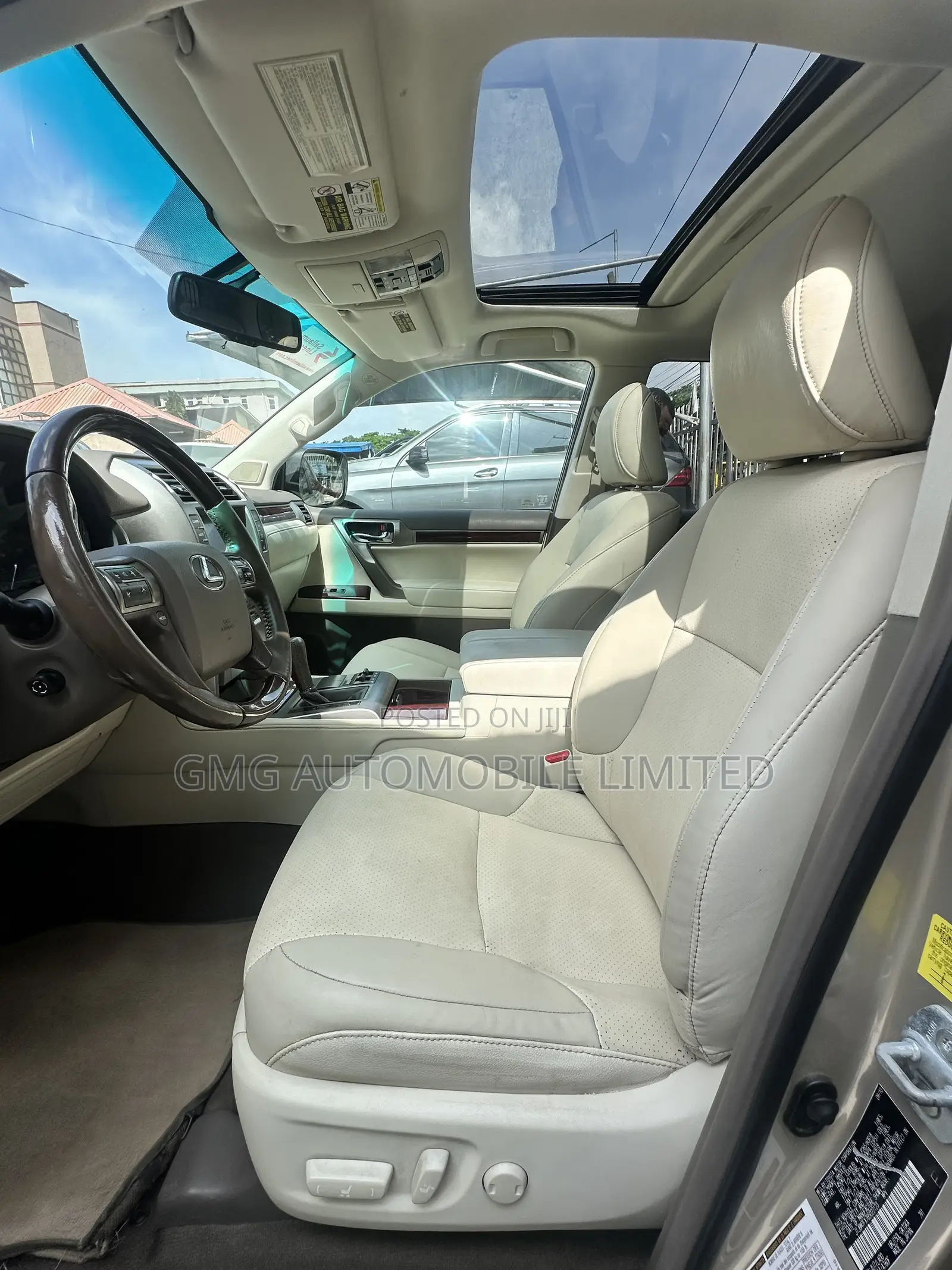 Lexus GX 460 2011 Gold
