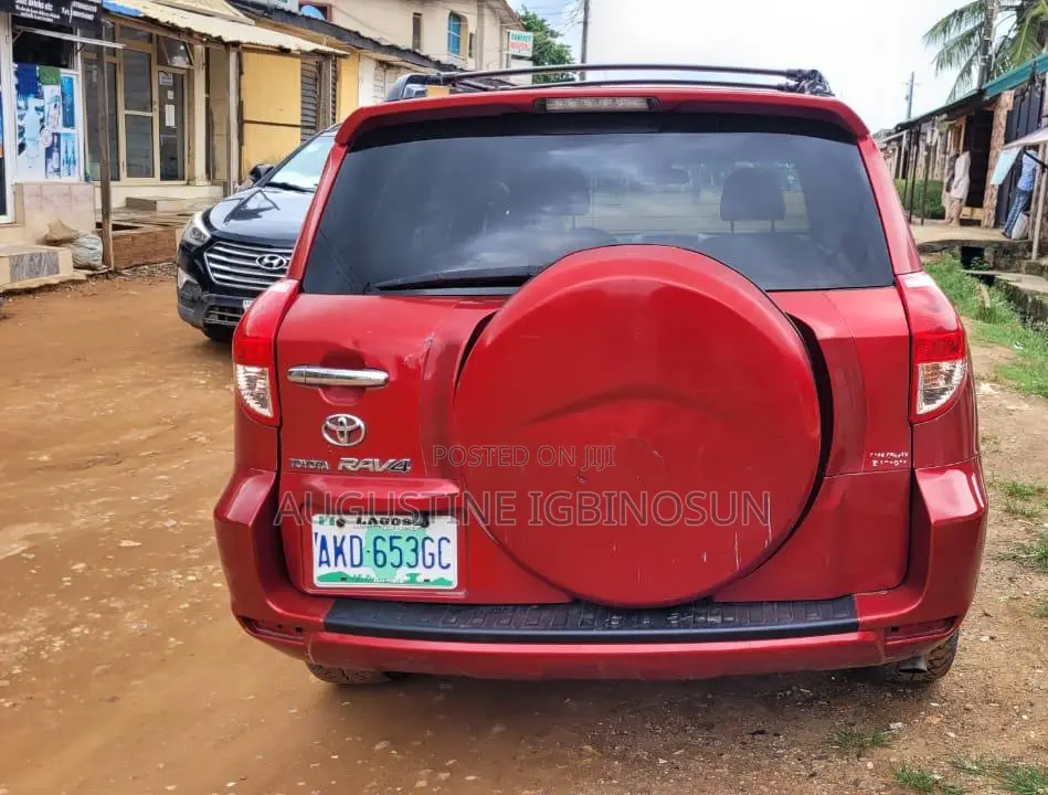 Toyota RAV4 2008 Red
