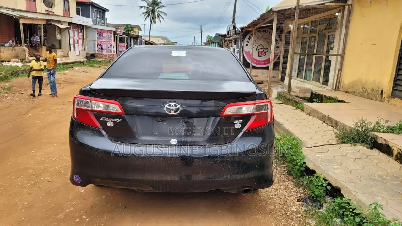 Toyota Camry 2015 Black