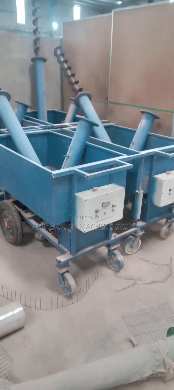 Poultry Feed Trolly (4 Tyre)
