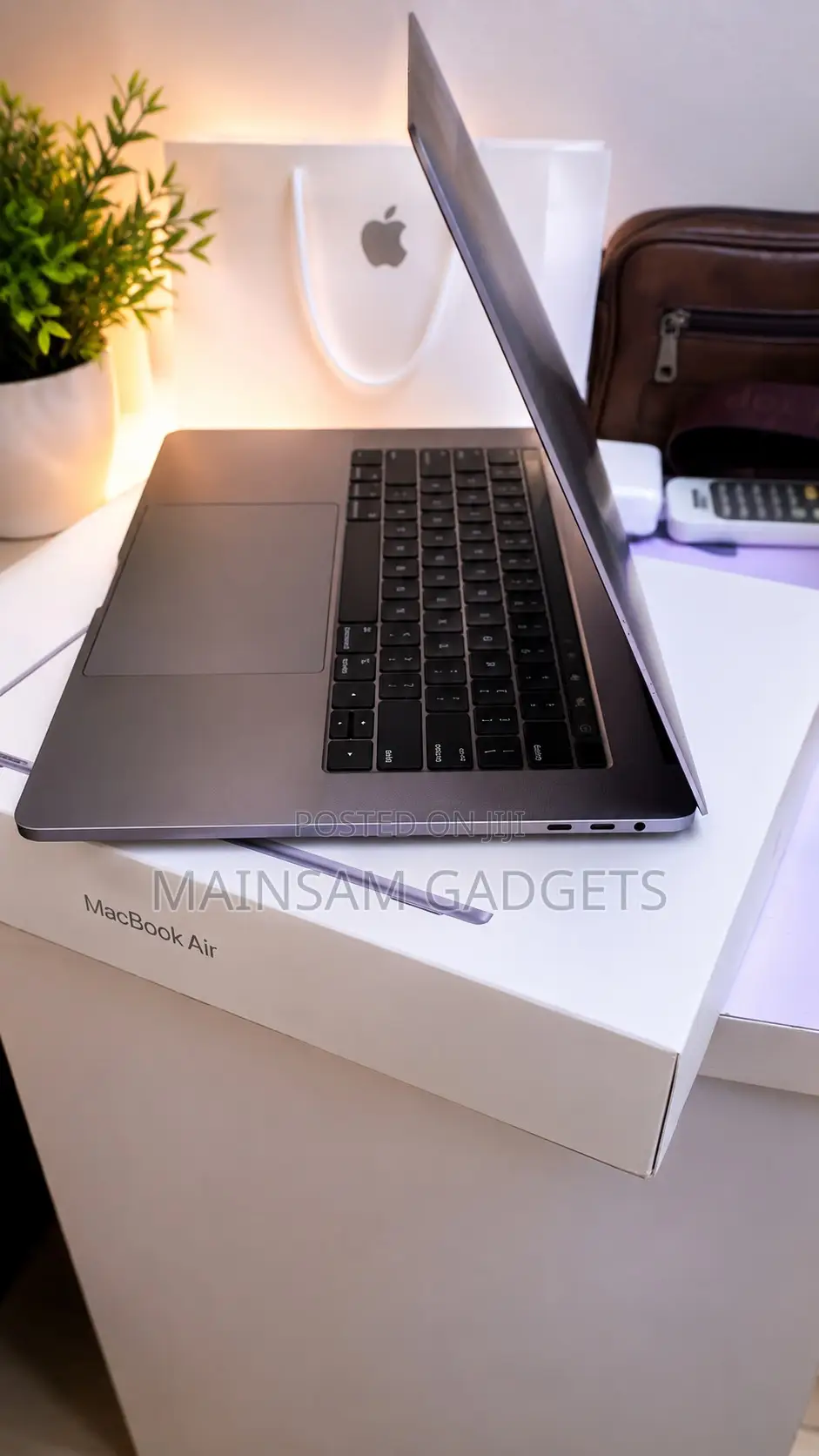 Laptop Apple MacBook Pro 2017 16GB Intel Core i7 SSD 512GB