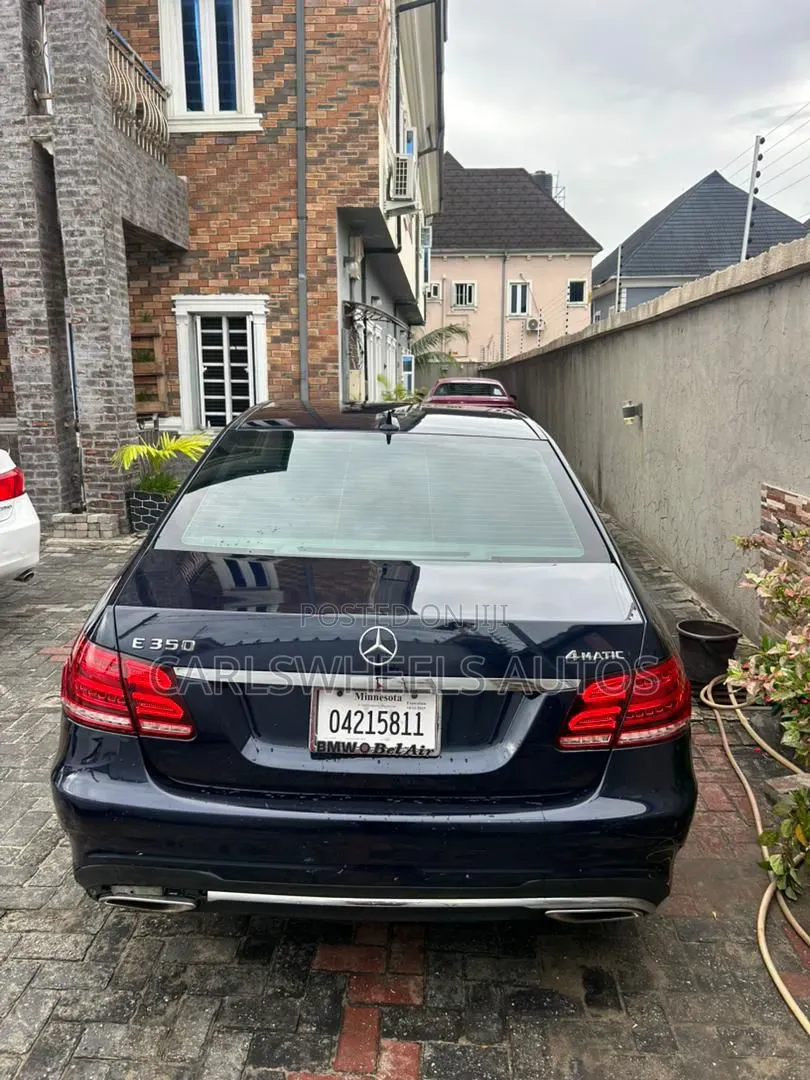 Mercedes-Benz E350 2014 Blue