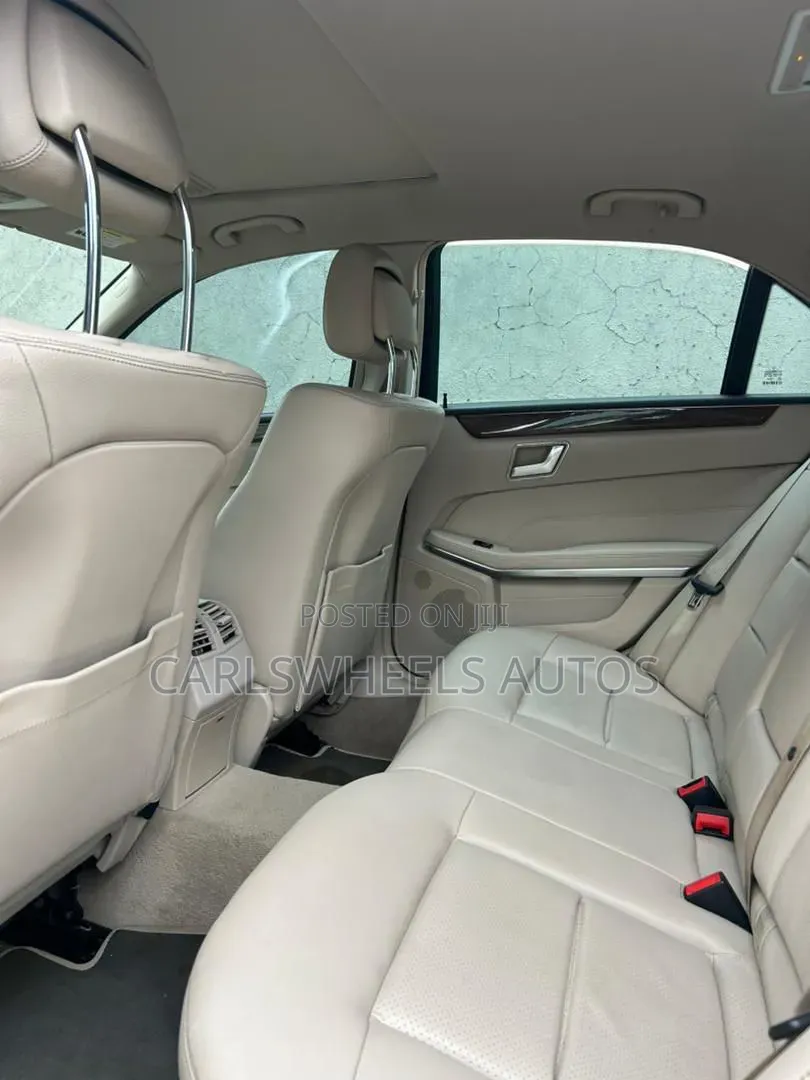 Mercedes-Benz E350 2014 Blue