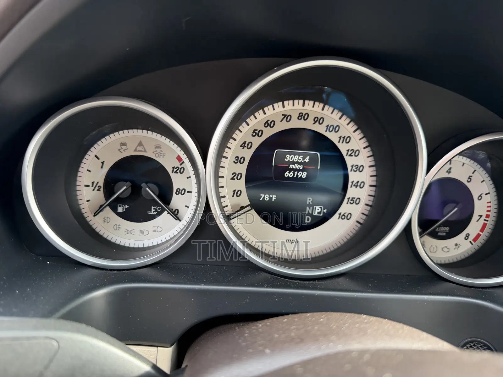 Mercedes-Benz E350 Base 4Matic Sedan AWD (3.5L 6cyl 7A) 2014 Black