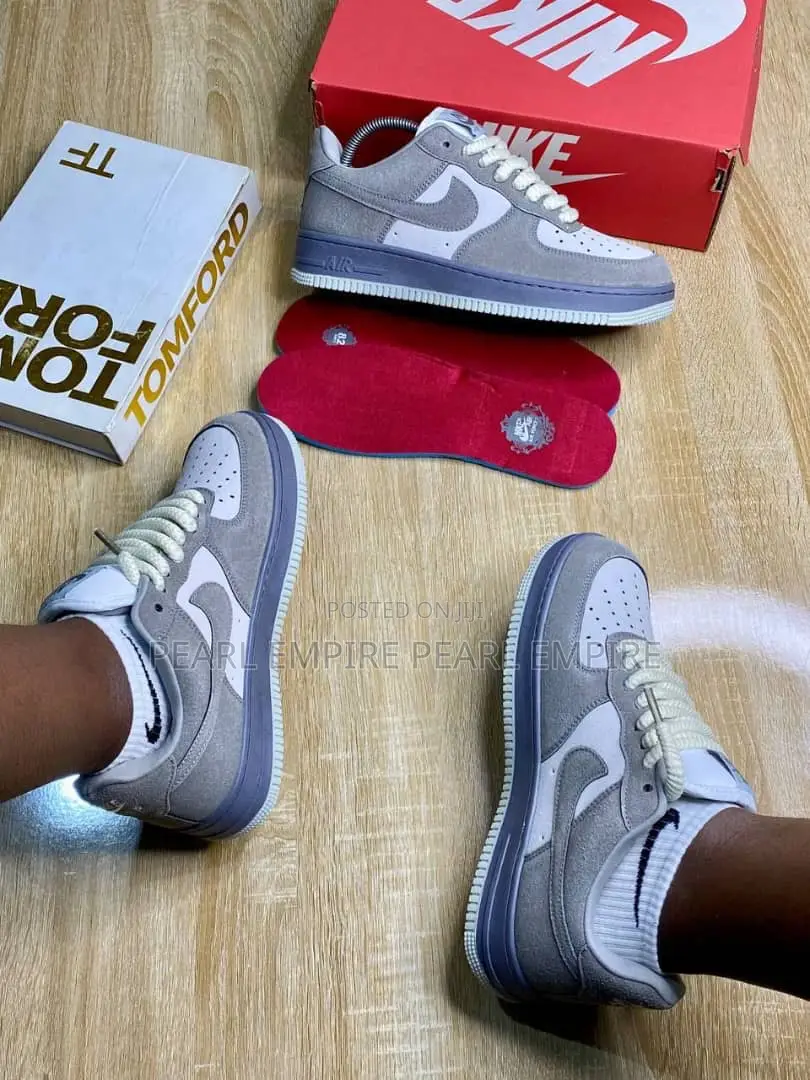 Nike Fashion Sneaker