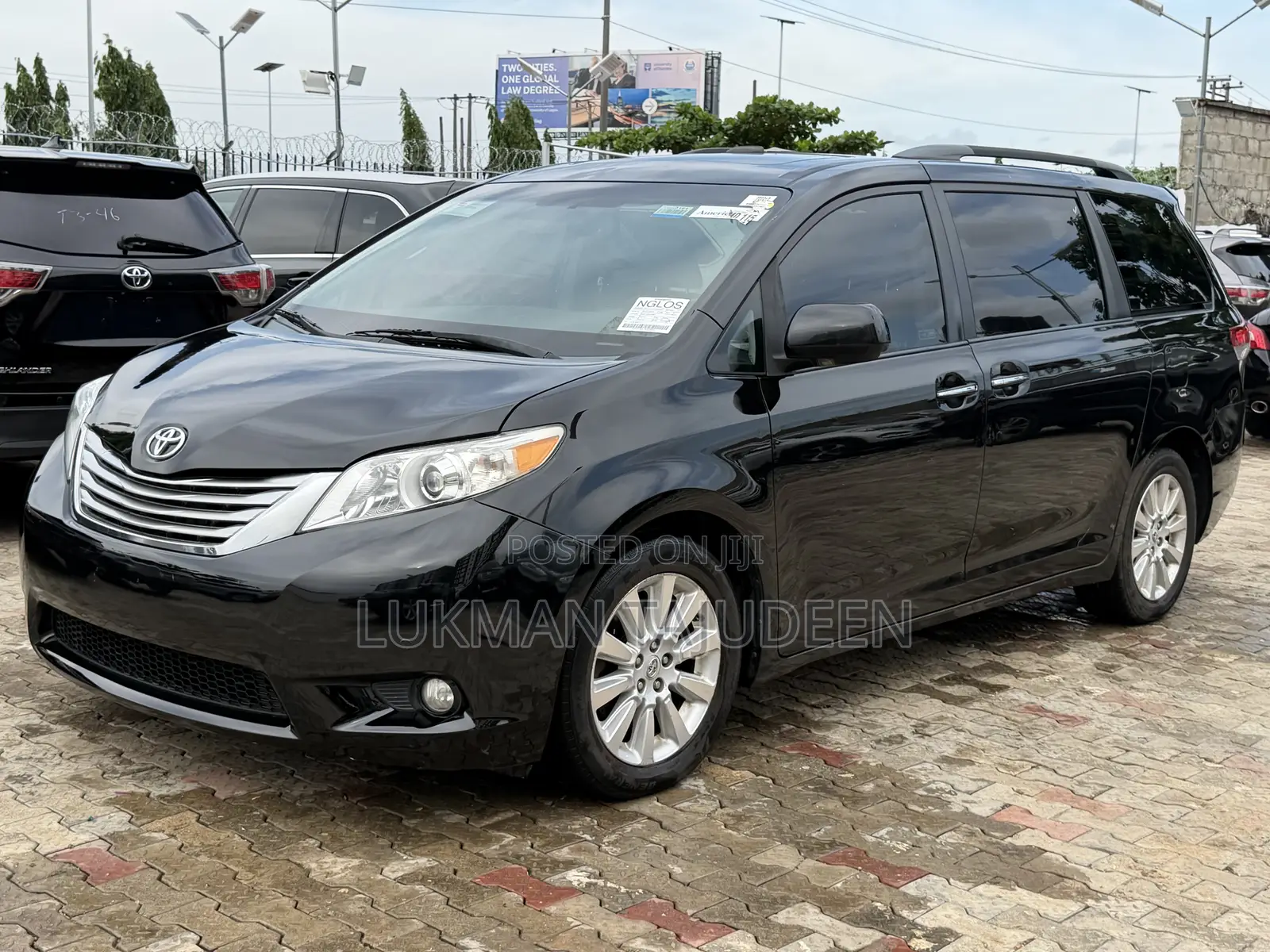 Toyota Sienna Limited 7 Passenger 2012 Black