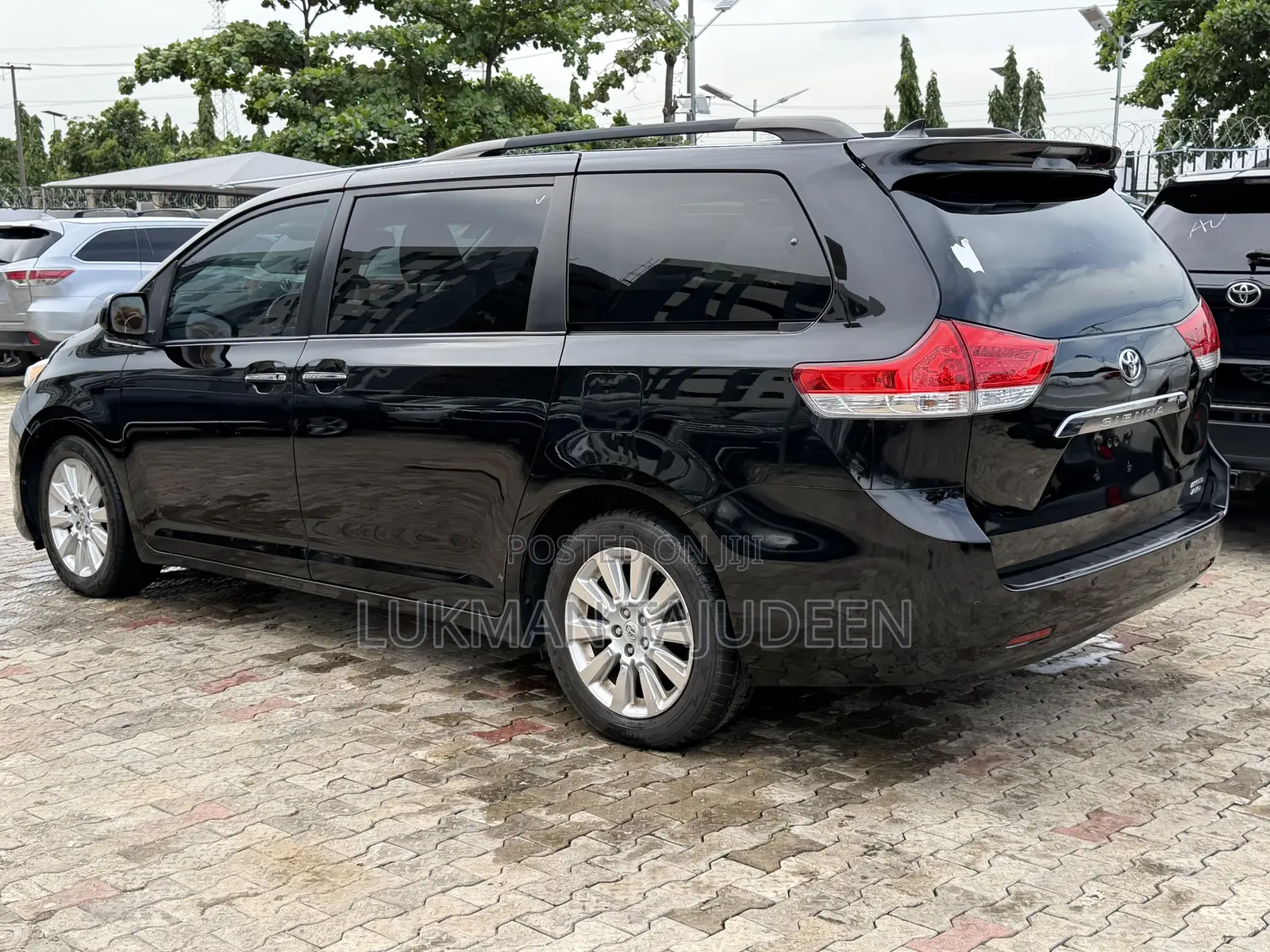 Toyota Sienna Limited 7 Passenger 2012 Black