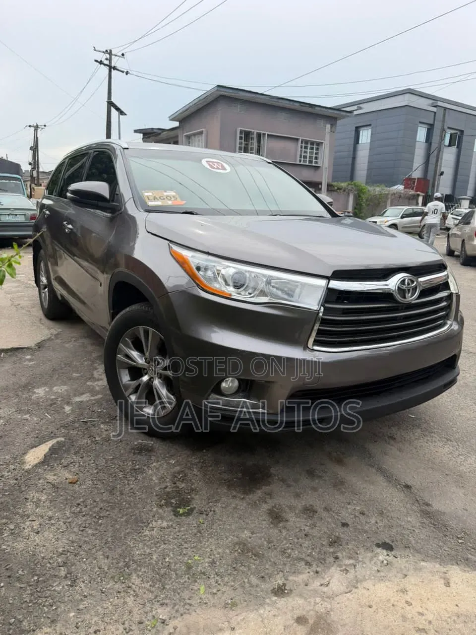 Toyota Highlander XLE 4dr SUV (3.5L 6cyl 6A) 2014 Gray