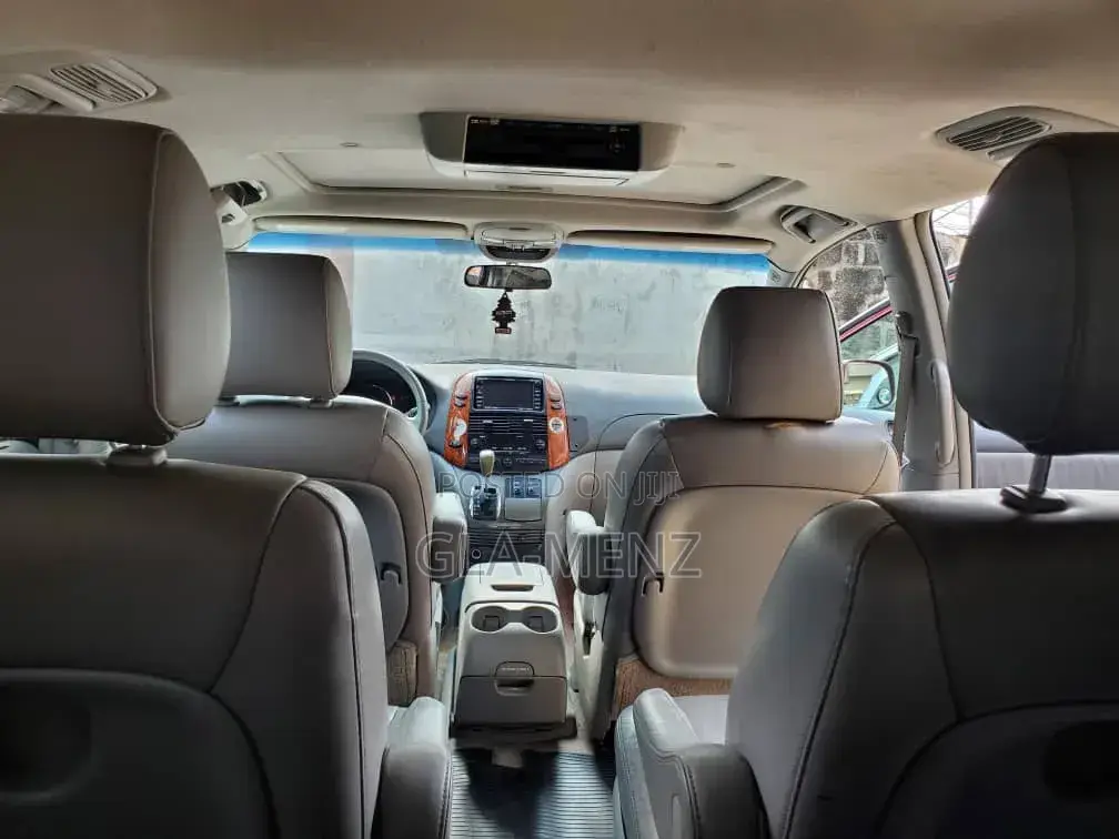 Toyota Sienna XLE AWD 2009 Red