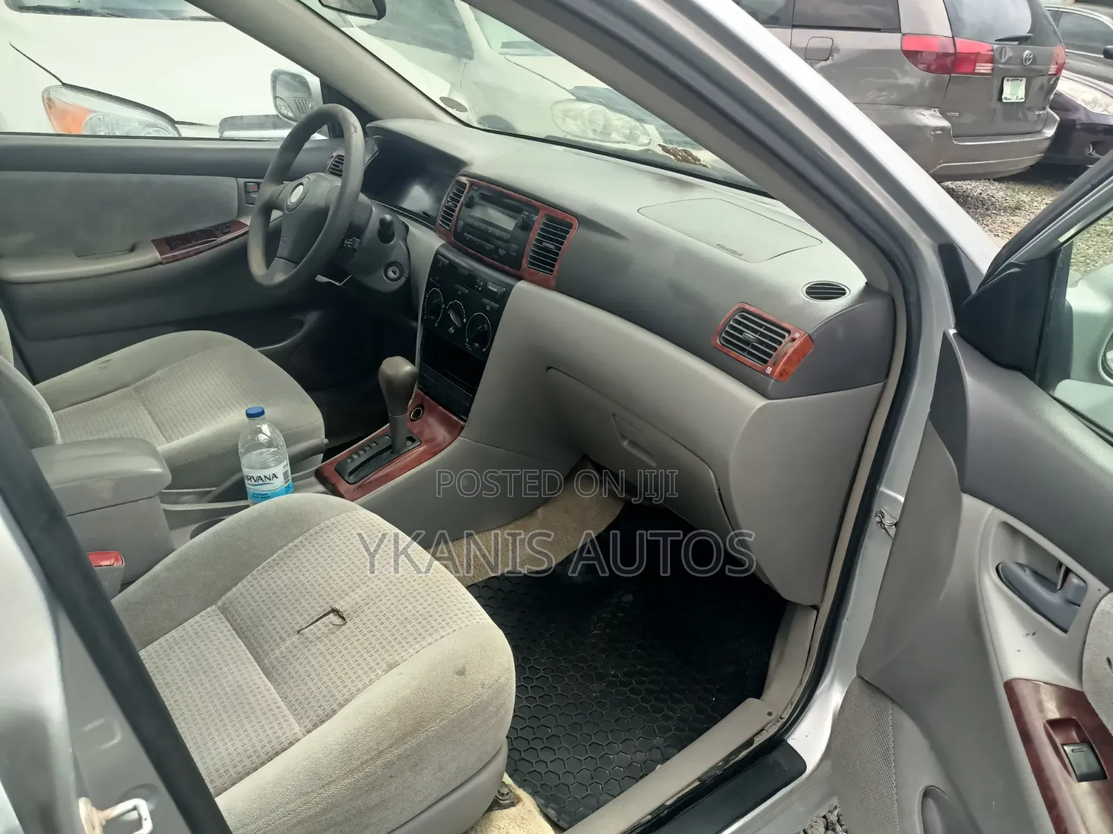 Toyota Corolla LE 2007 Silver