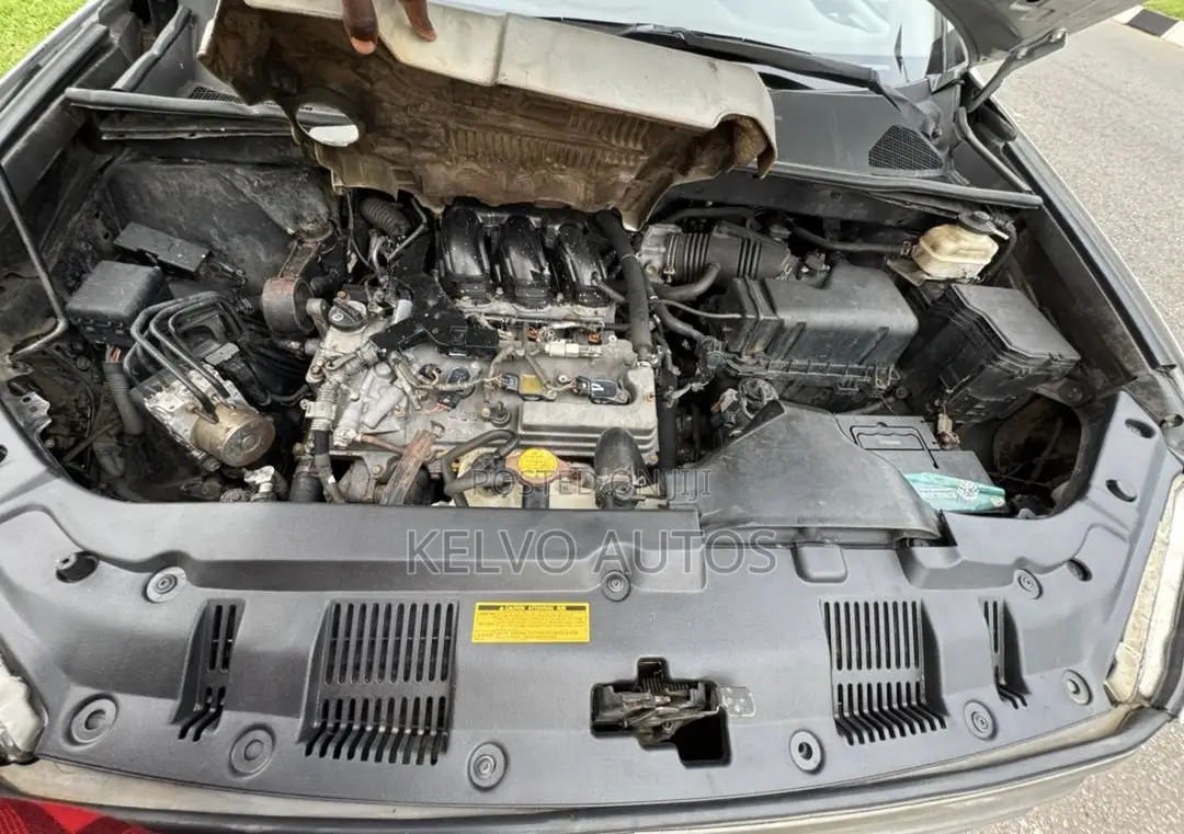 Toyota Highlander 2011 Gray