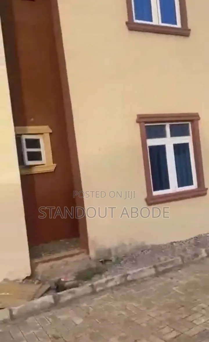 3bdrm Block of Flats in In A Secure Location, Ayobo for sale