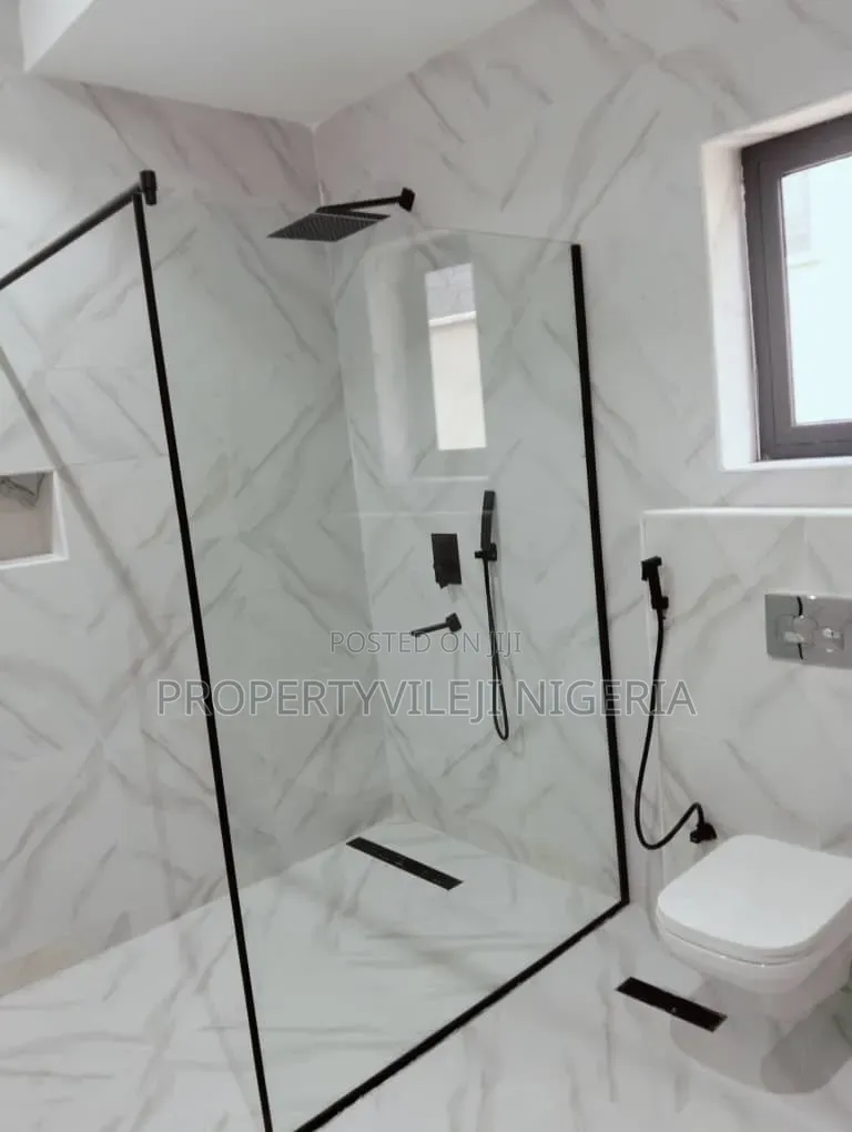 5bdrm Duplex in Guzape District for rent
