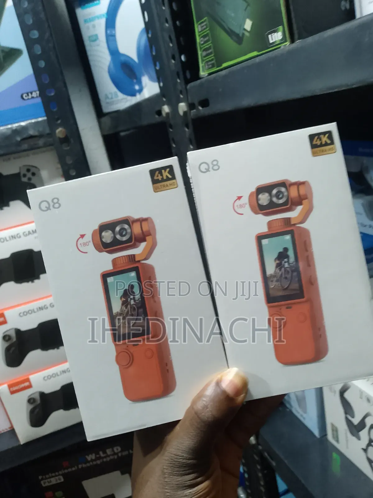 Q8 Ultra Hd Handheld Camera – Portable Vlogging Camera
