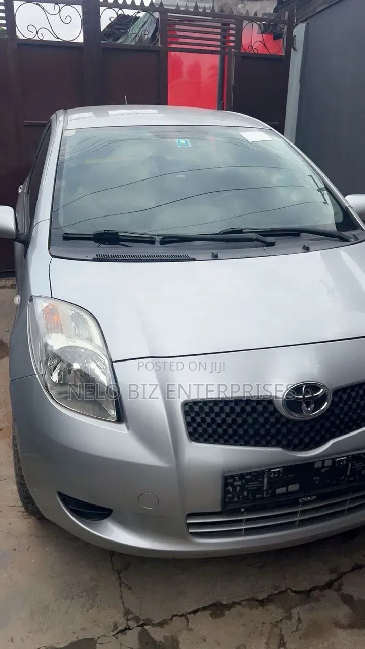 Toyota Yaris Verso 1.3 C 2007 Silver
