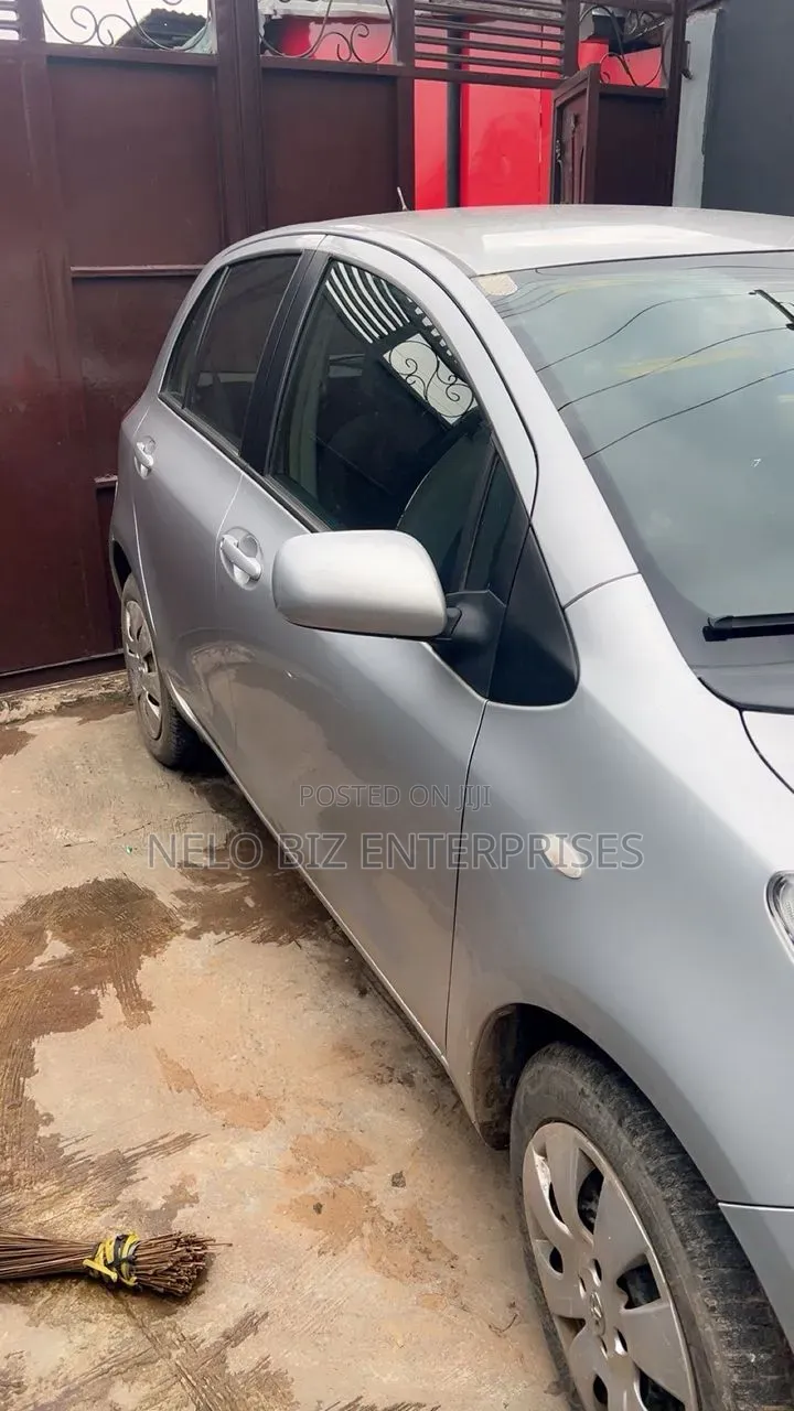 Toyota Yaris Verso 1.3 C 2007 Silver