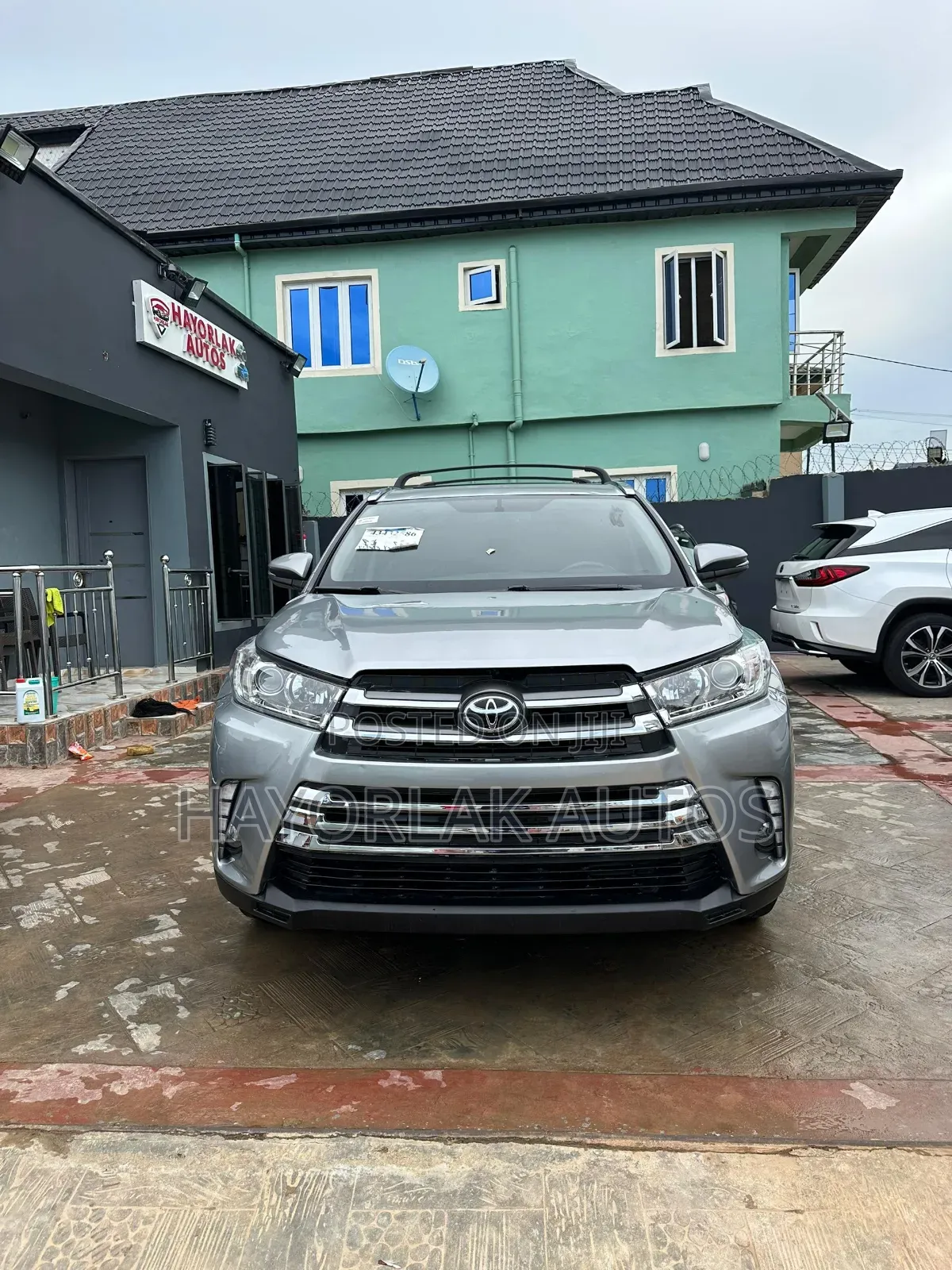 Toyota Highlander XLE V6 4x4 (3.5L 6cyl 6A) 2016 Blue