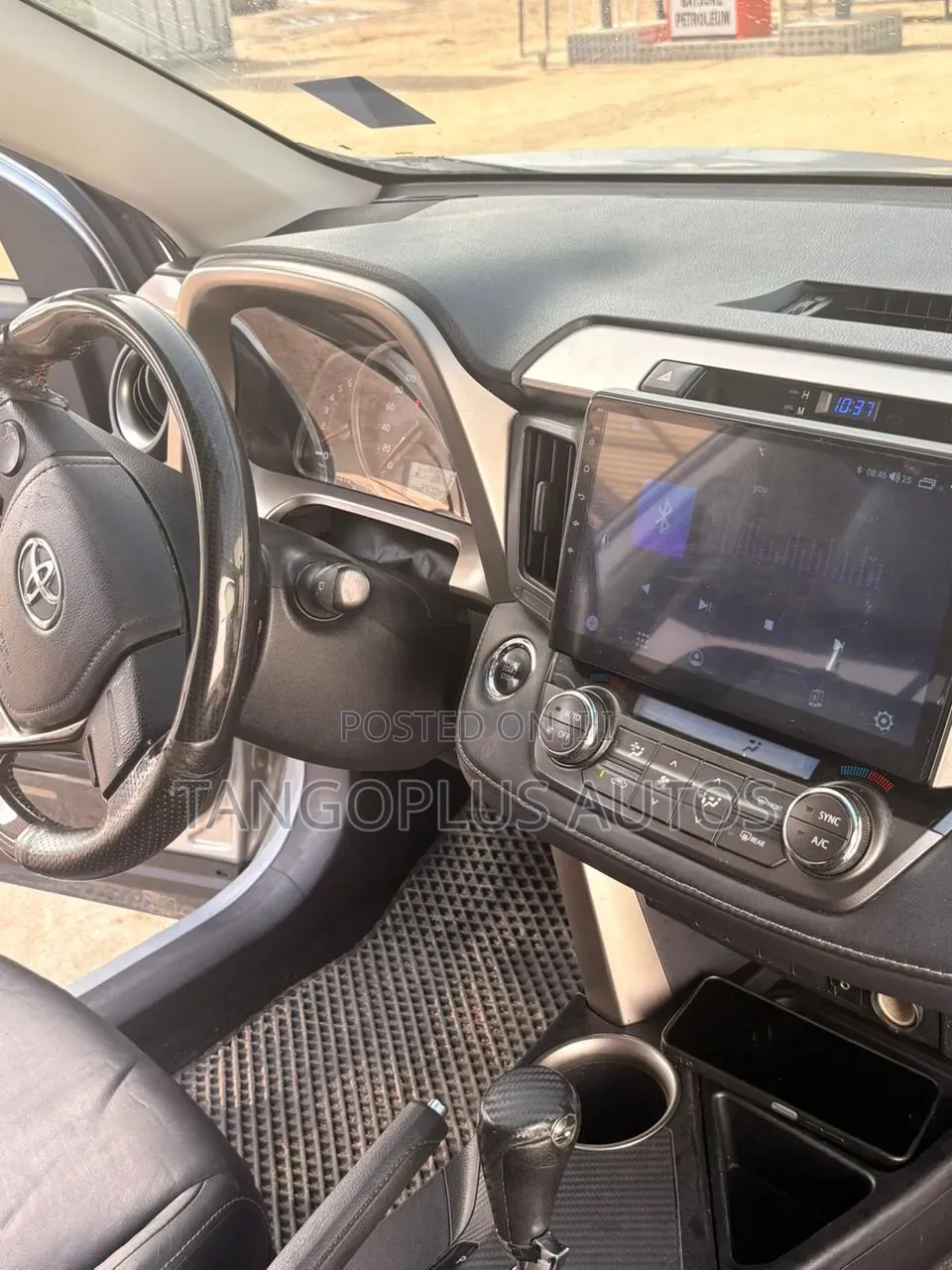 Toyota RAV4 2015 Silver