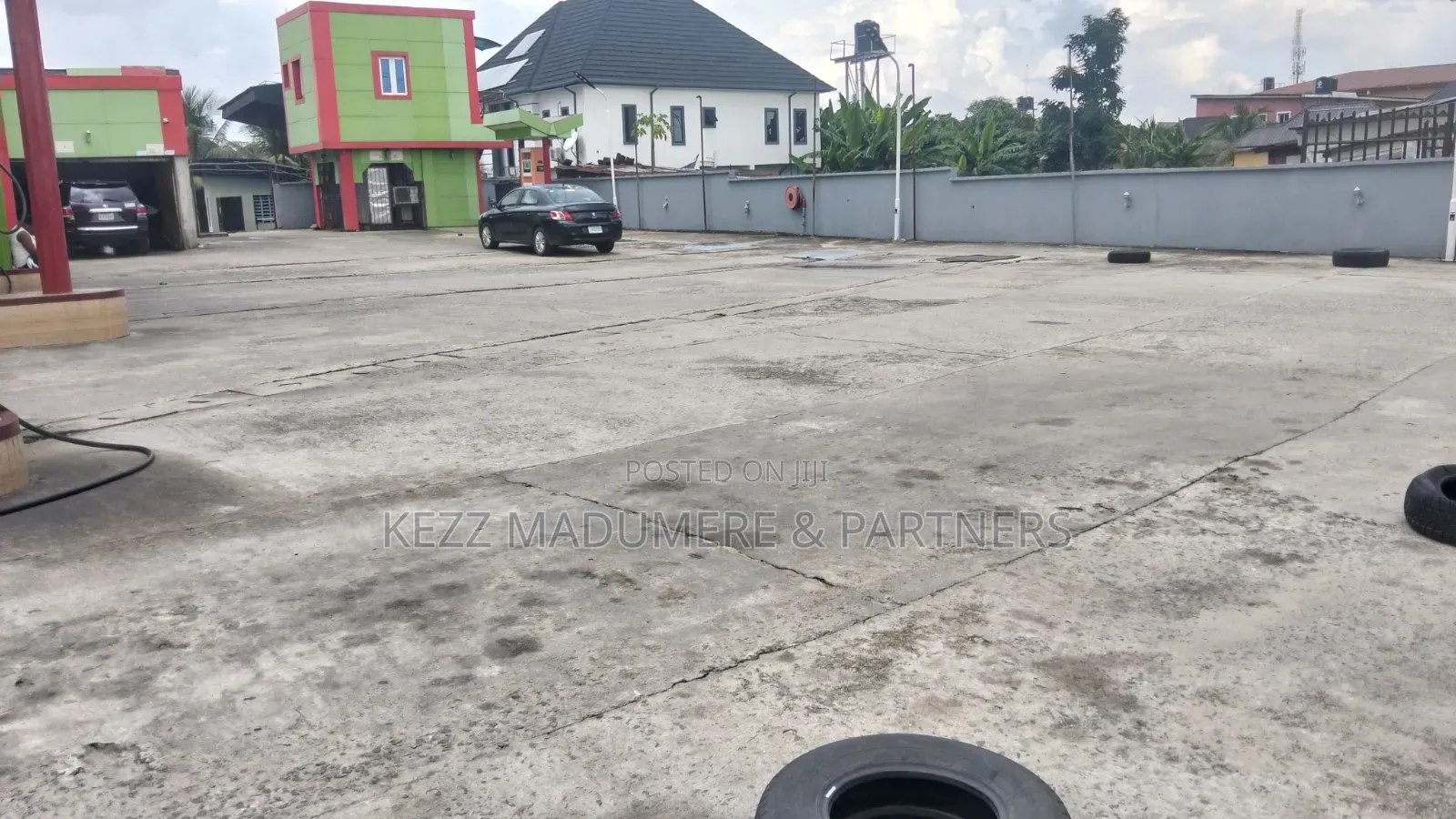 For Sale : Functional Standard Filling Station in Port Harcourt
