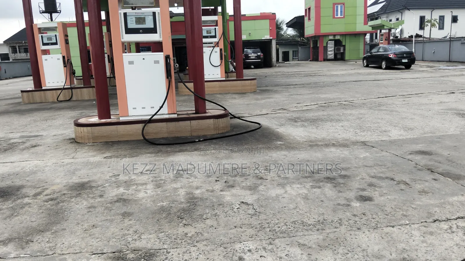 For Sale : Functional Standard Filling Station in Port Harcourt