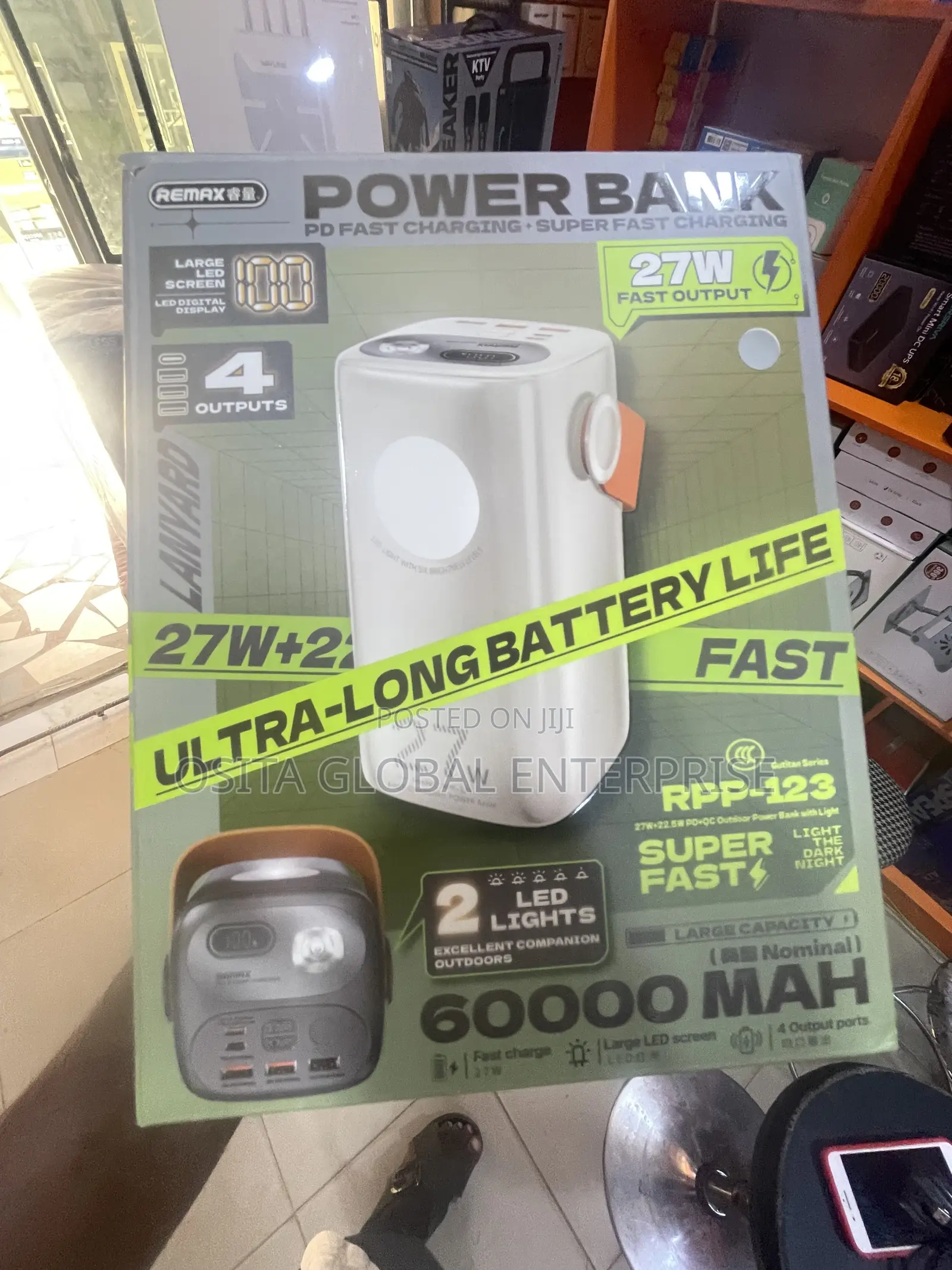 Remax RPP-123 27w+22.5w Outdoor Power Bank Wit Lite 60000mah