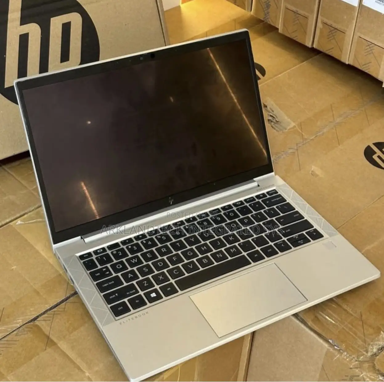 New Laptop HP 250 G2 16GB AMD Ryzen 5 SSD 256GB