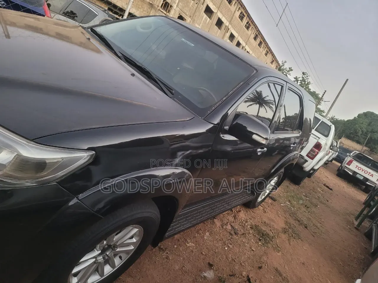 Toyota Fortuner 2.7 AWD 2015 Black