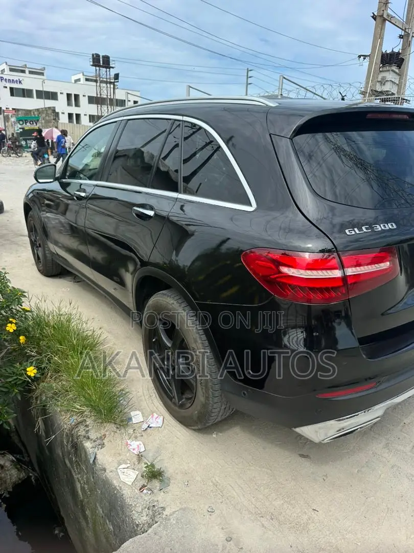 Mercedes-Benz GLC-Class 2017 Black