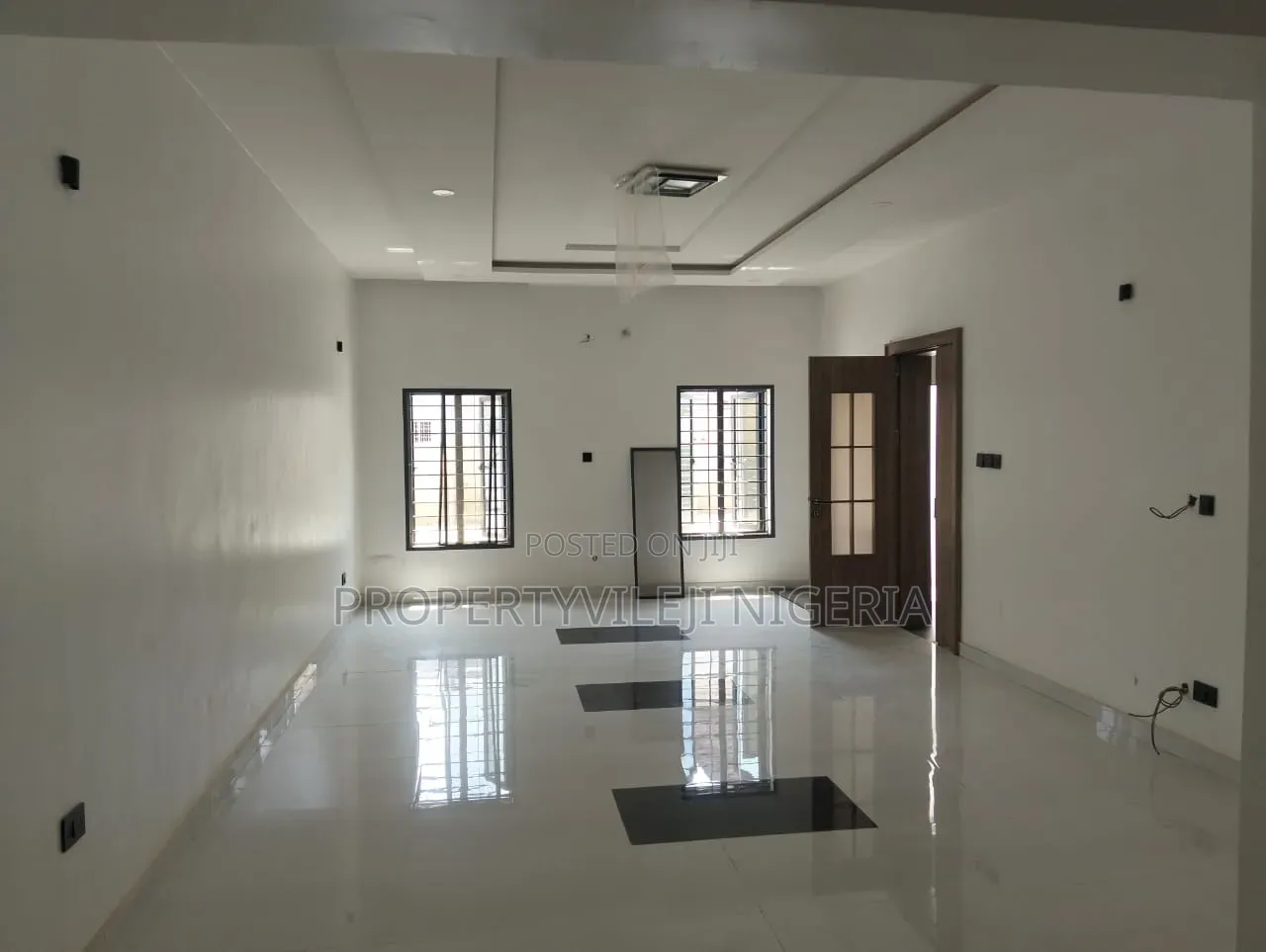 4bdrm Duplex in Mbora for rent
